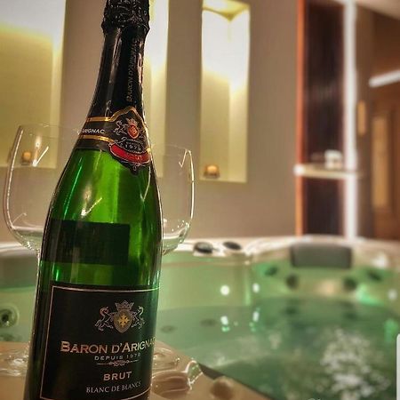 Spa Pleasure Apartman Novi Sad Luaran gambar